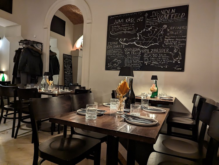 WILDLING Restaurant & Bar