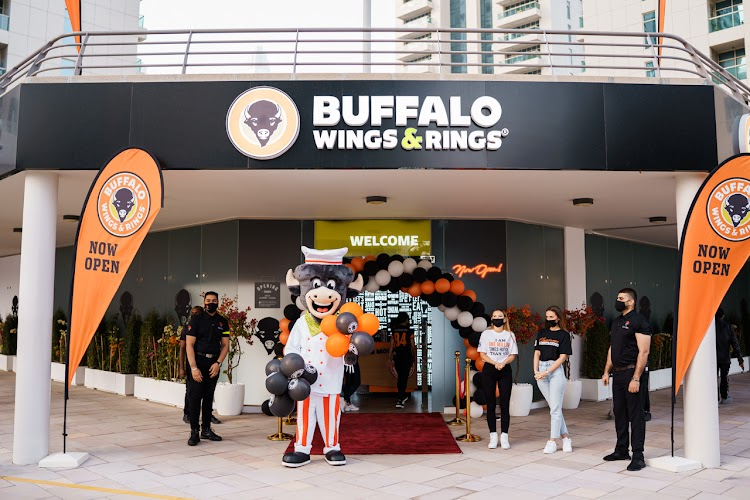 Buffalo Wings & Rings - JLT