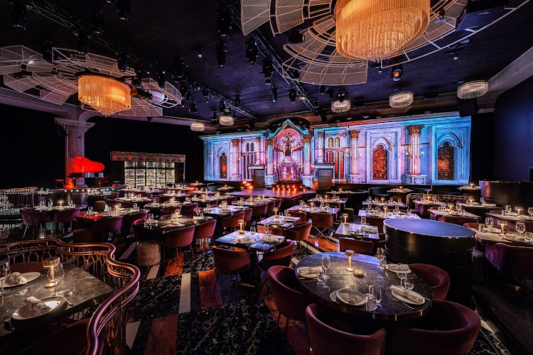 DREAM Dubai - Dinner Show
