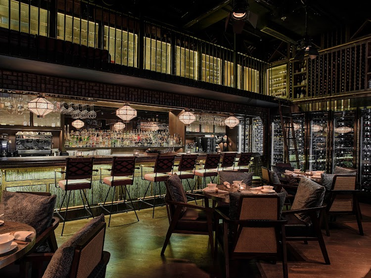 Mott 32 Hong Kong (香港卅二公館)
