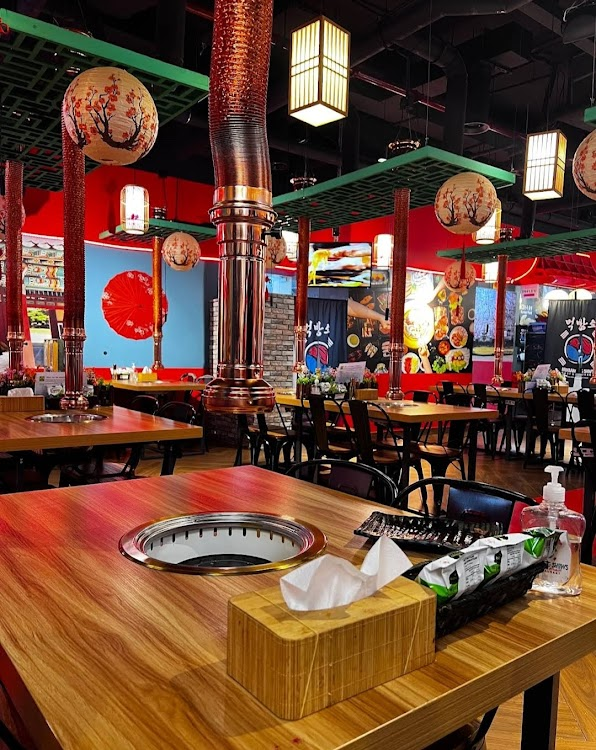 Mukbang Shows Restaurant Korean BBQ and Seafood - Deira Branch