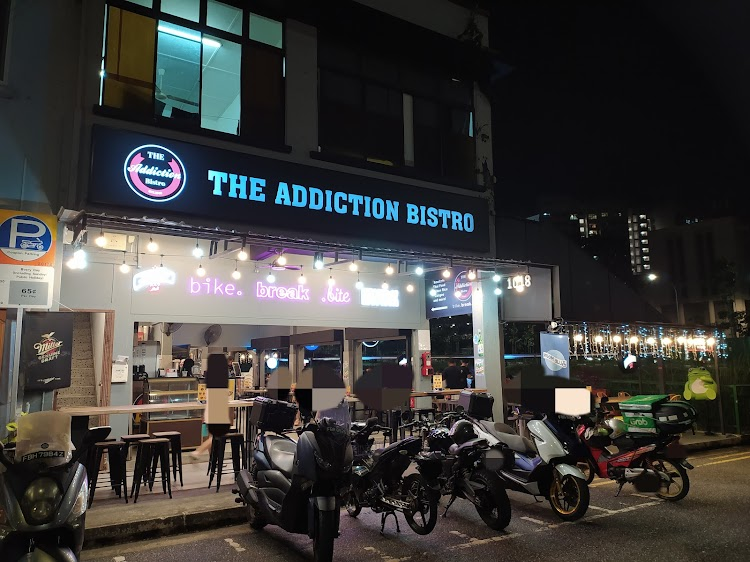 Charcoal Mookata 1018 Sembawang - The Addiction Bistro
