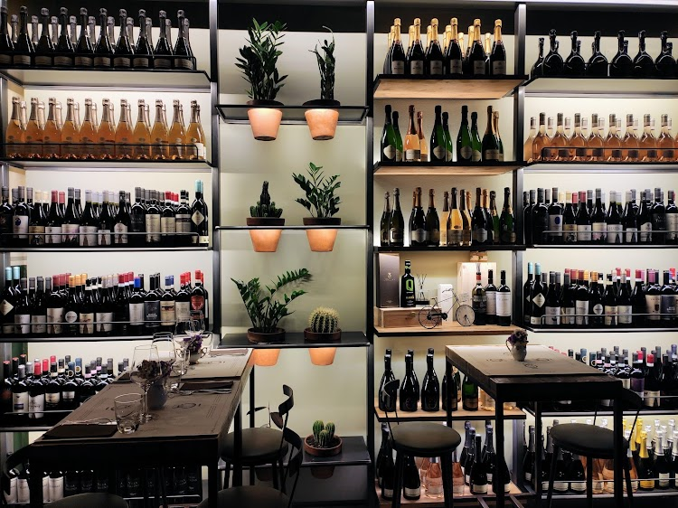 ADESSO Vineria Bistrot