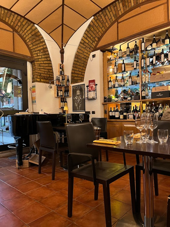 Contrario Bistrot