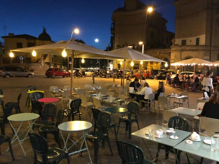 Cucina In Piazza