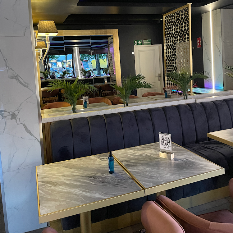 White Lounge Shisha