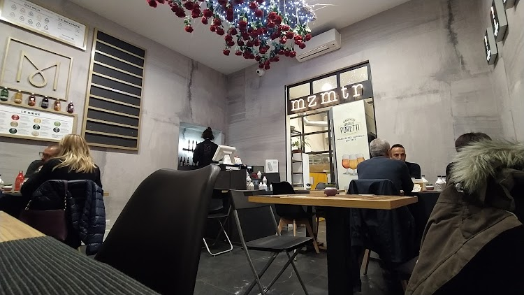 Pizzeria Milano - Pizza MZMTR Cotta su Pietra