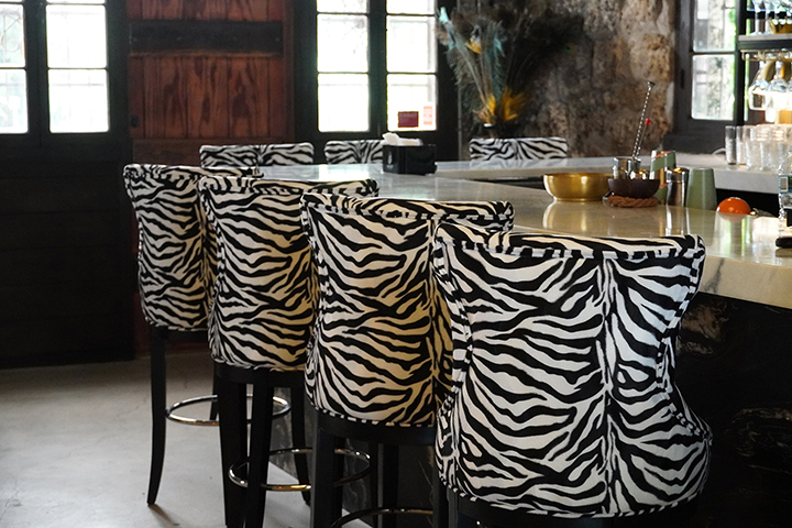 ZOI Restaurant & Lounge