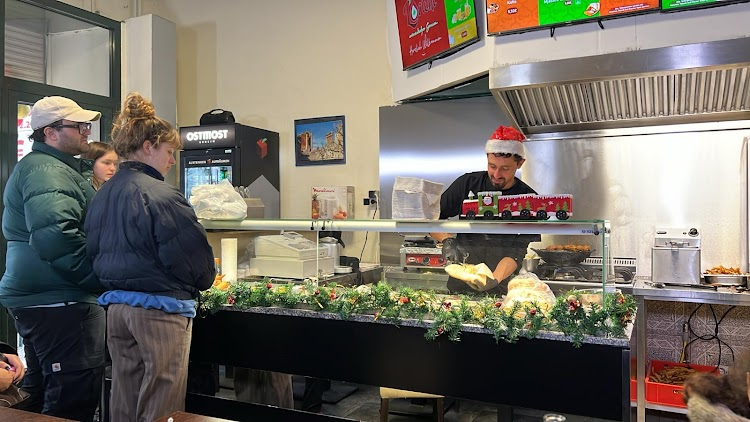 L'Orient Schawarma