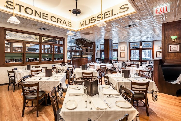 Hugo's Frog Bar & Fish House