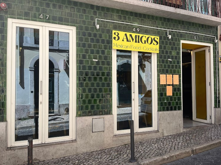 3 Amigos