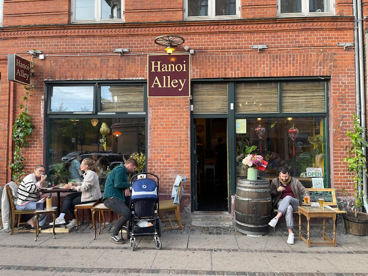 Hanoi Alley- Street Food