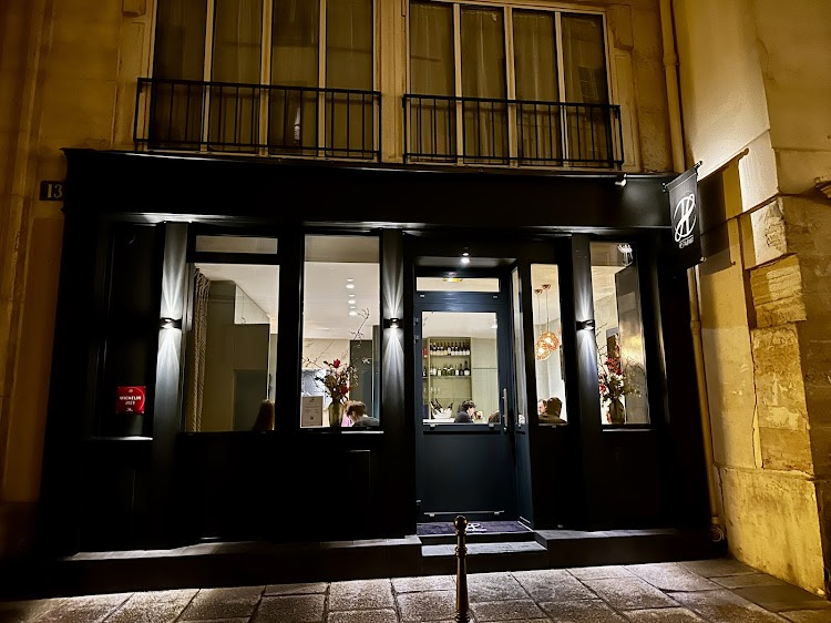 Restaurant H