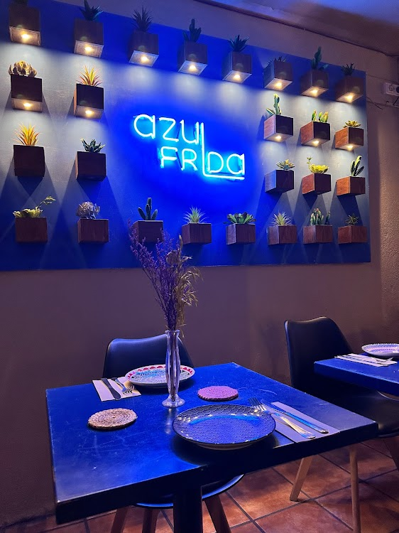 AZUL FRIDA Poble Nou