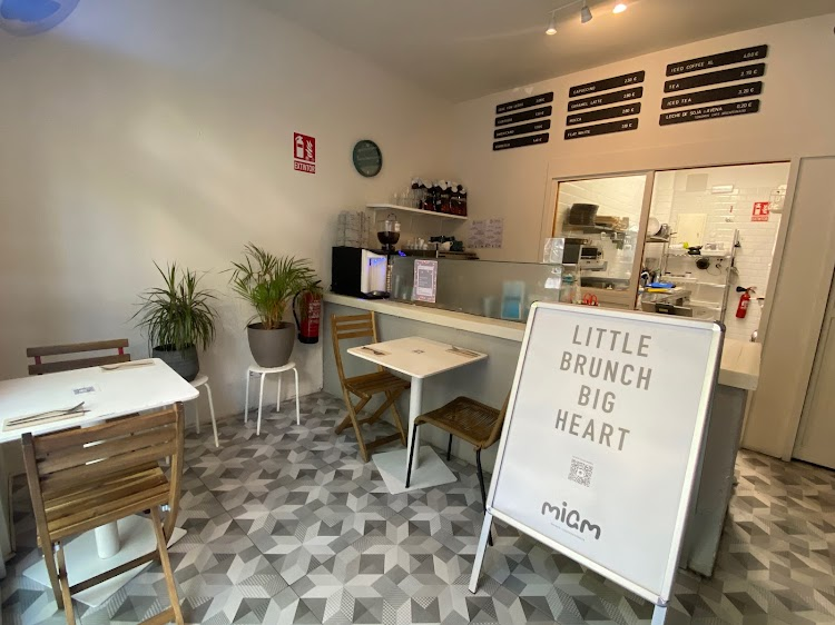 MIAM BRUNCH & COFFEE