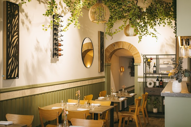 Giulia Restaurant