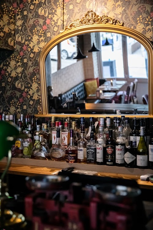 Hugs & Bites Restaurant and Cocktail Bar