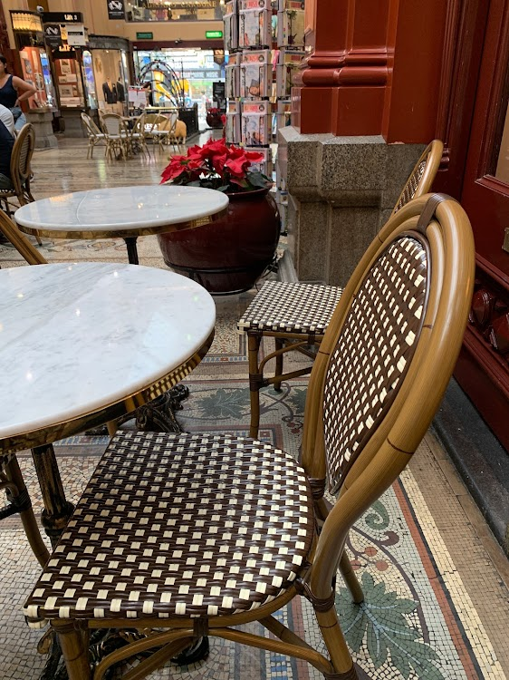 Le Petit Chateau Restaurant