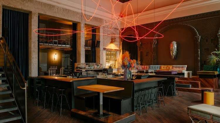 KINK Bar & Restaurant