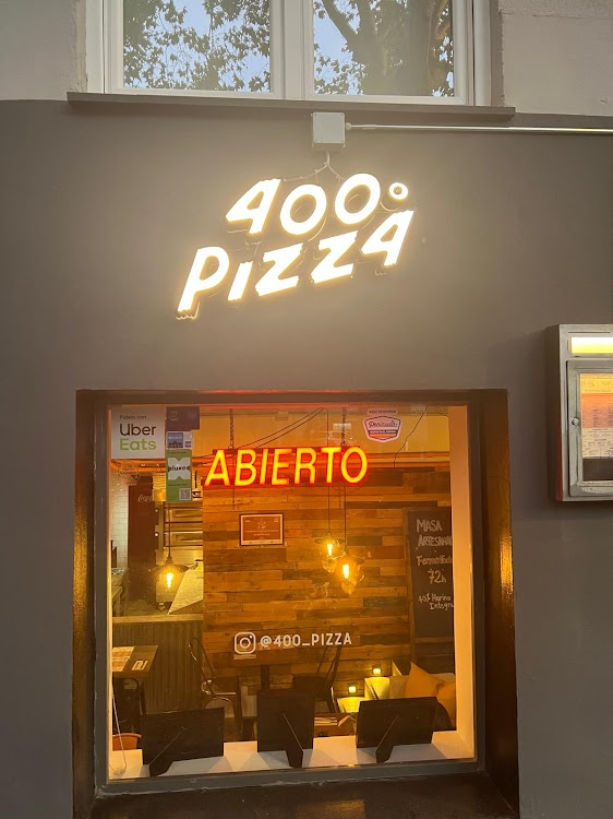 400 Grados Pizza