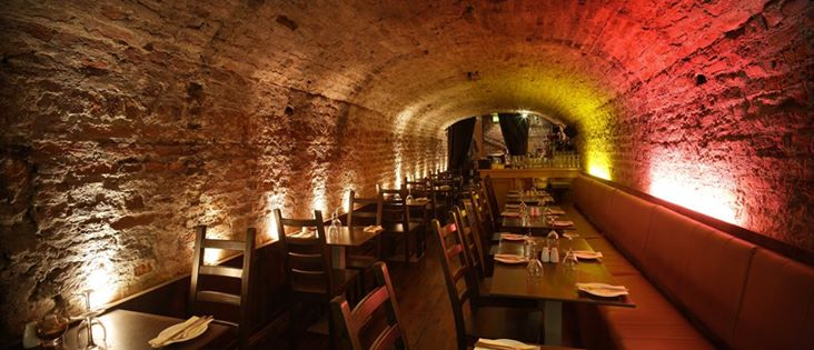 La Caverna Restaurant and Wine Bar